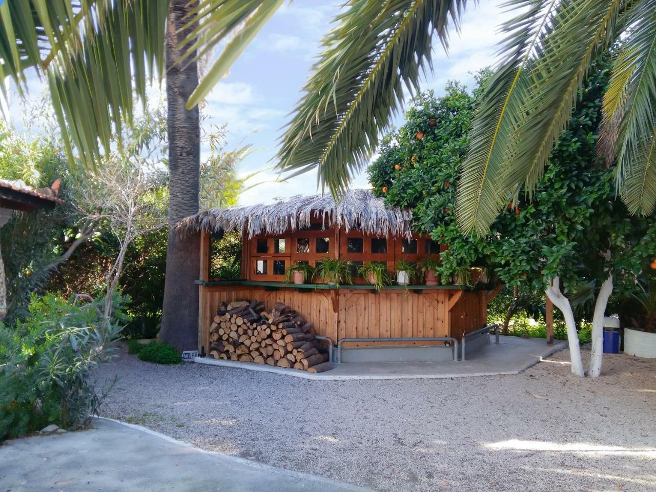 Bungalows Ingrid トロン エクステリア 写真